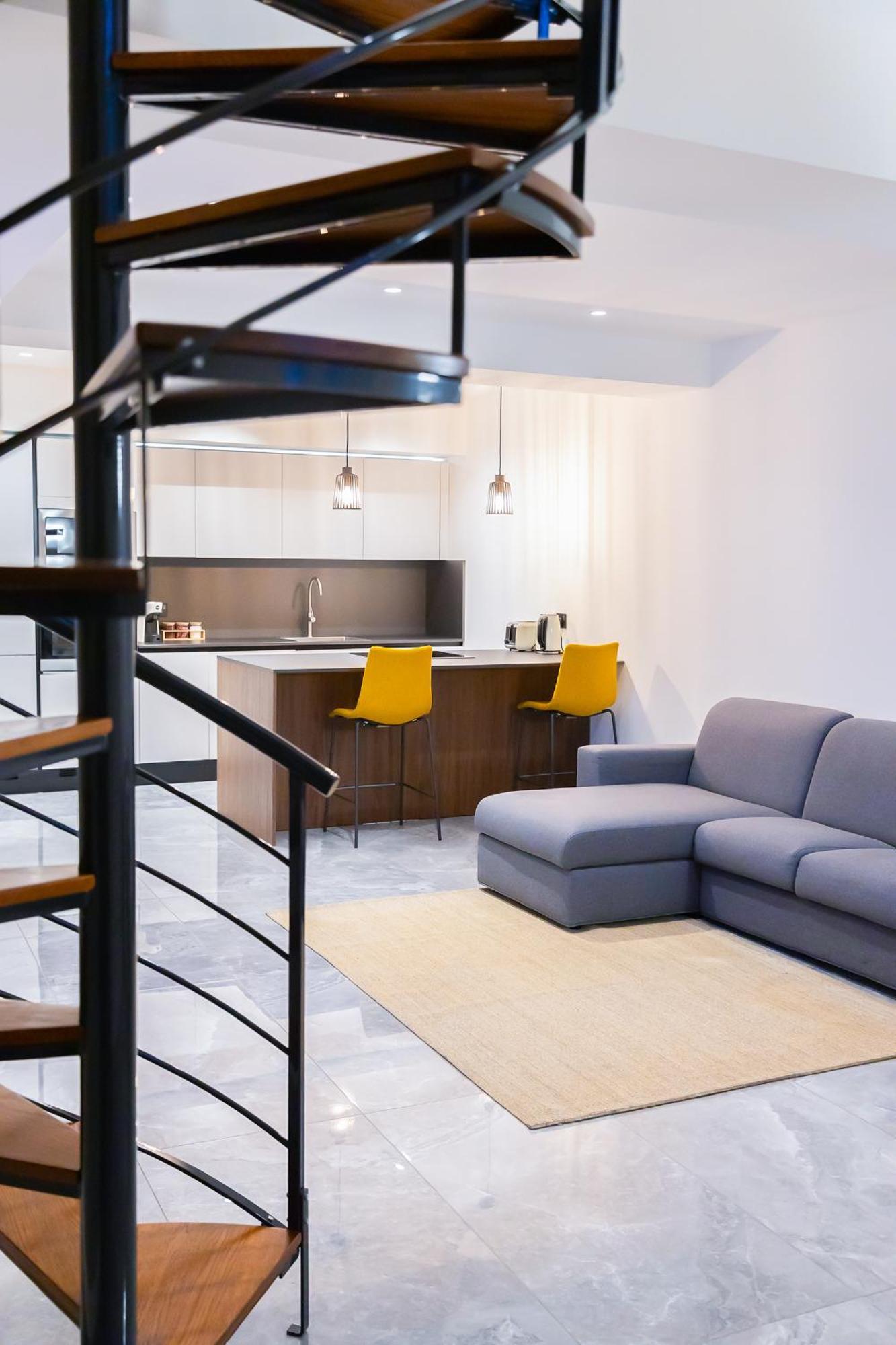 Florette Suite 1Br With Stunning Lounge Terrace By Arcobnb フロリアーナ エクステリア 写真