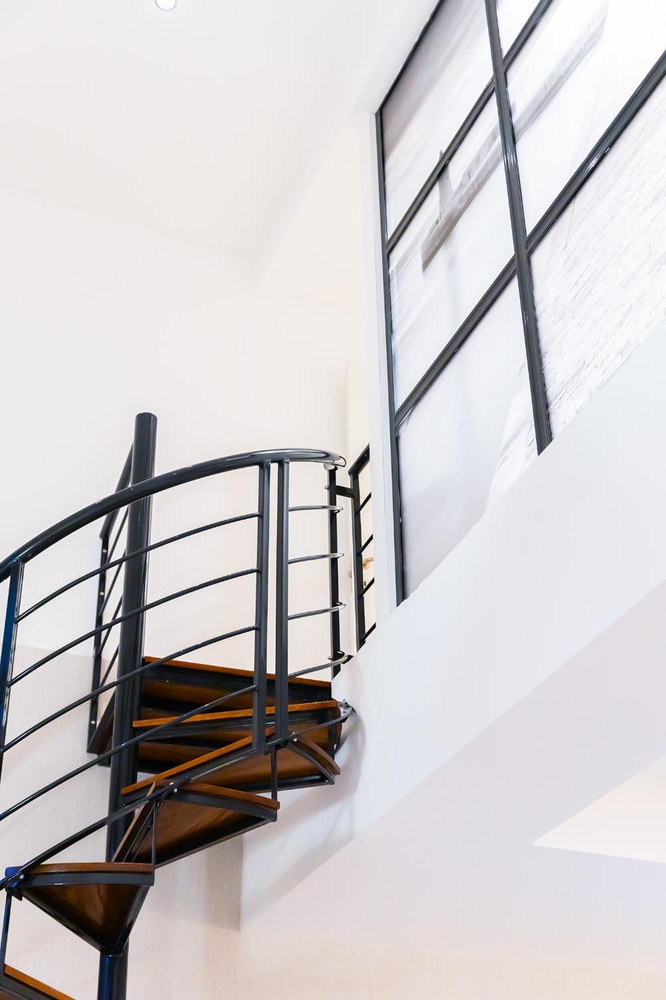 Florette Suite 1Br With Stunning Lounge Terrace By Arcobnb フロリアーナ エクステリア 写真